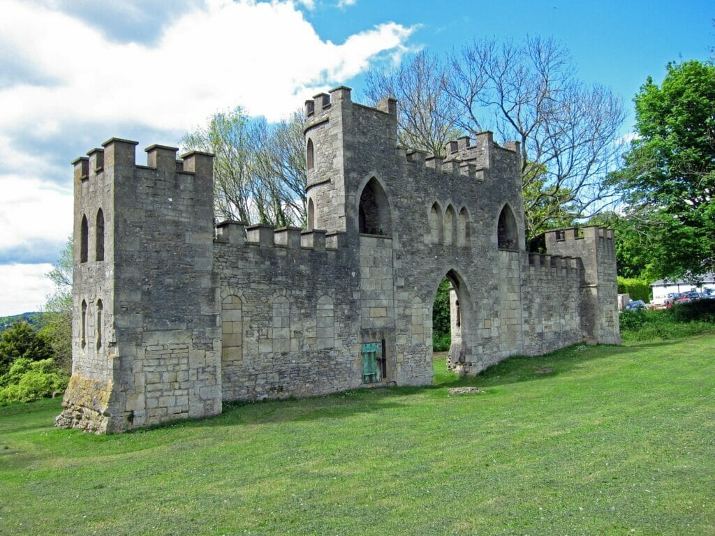 Photo of Sham Castle, in Bath.